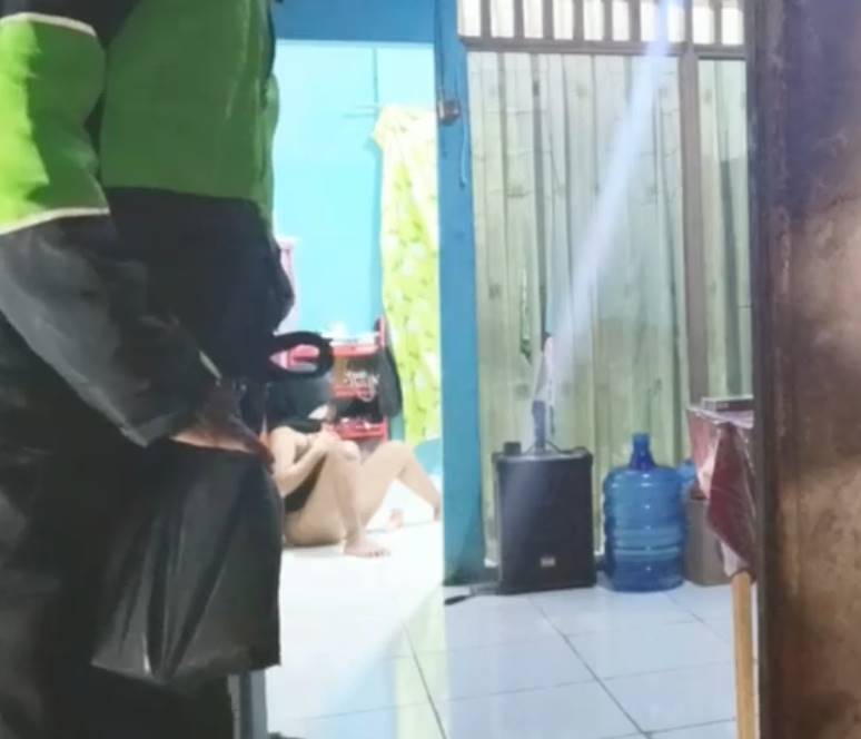 Abang Ojol Sembarangan Masuk