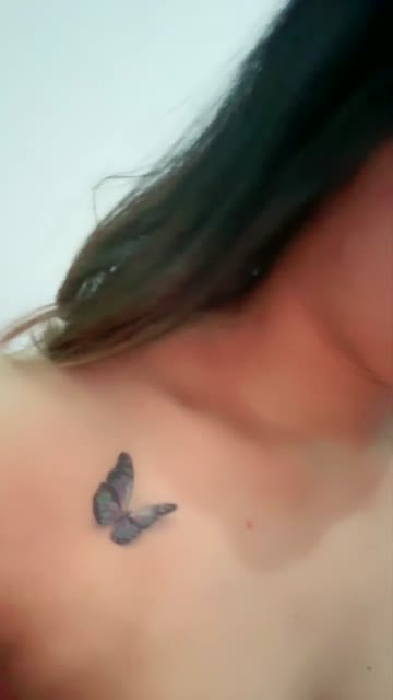 Tante mona dimentokin brondong merem2