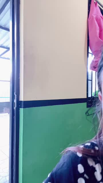 MAMAMIA PRANK ABANG OJOL. SURUH BERSIHIN HALAMAN BELAKANG SEKALIAN KASIH TIPS MK!!W LEGITNYA BUAT ABANG