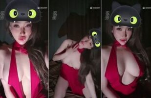 Striptis Mei Yien Baddie Toket Mancung ID 50260349 Mango