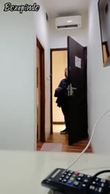 Ojol tergoda tante sherly pakai handuk